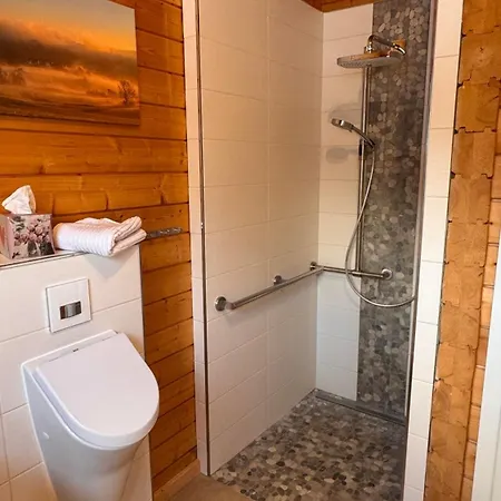 Eifelchalet * Niederehe