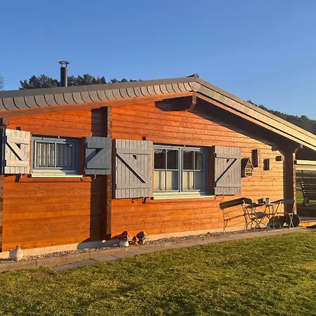 Eifelchalet Casa de Férias Niederehe