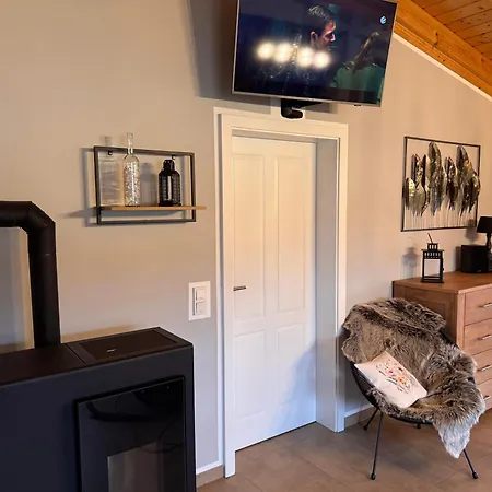 Eifelchalet * Niederehe