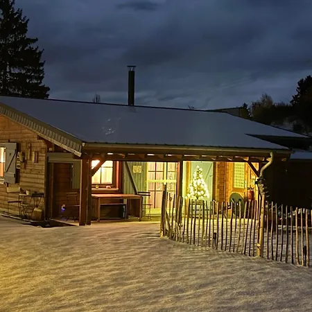 Eifelchalet Casa de Férias Niederehe